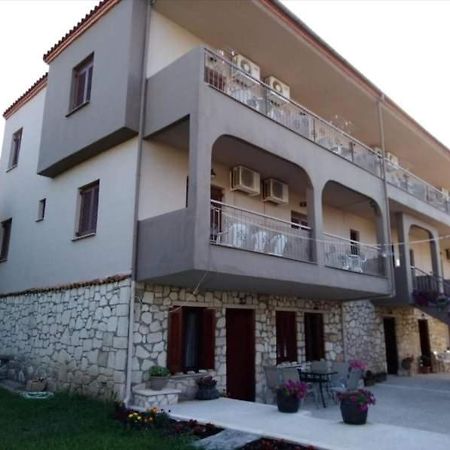 Christopher Apartments Afytos Exteriér fotografie